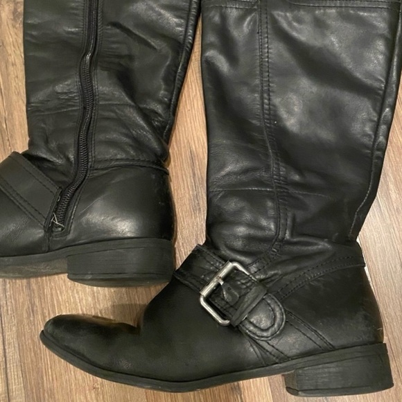 Nine West Black Leather Riding Boots | Size 6 - Picture 3 of 3